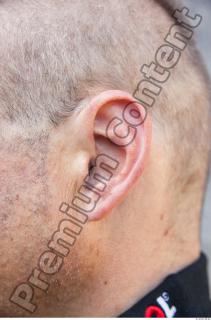 Caucasian man ear reference 0001